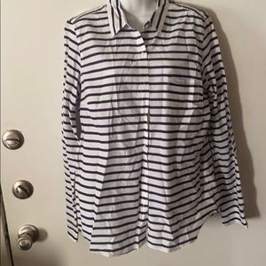 Blue and white long sleeve shirt